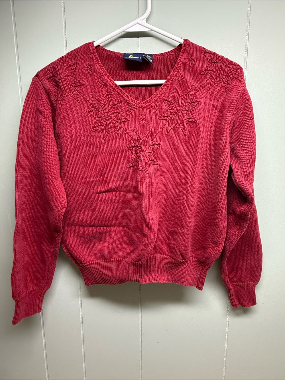 Vintage Lizsport Women’s Dark Pink V-Neck Embroidered Sweater